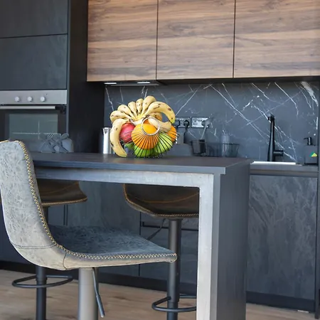 Apartment Mi Filoxenia 2 *