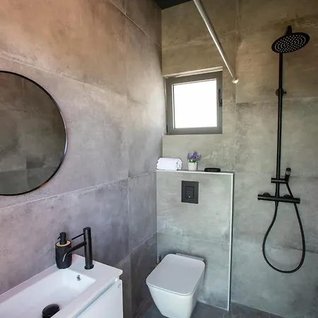 Mi Filoxenia 2 Apartment